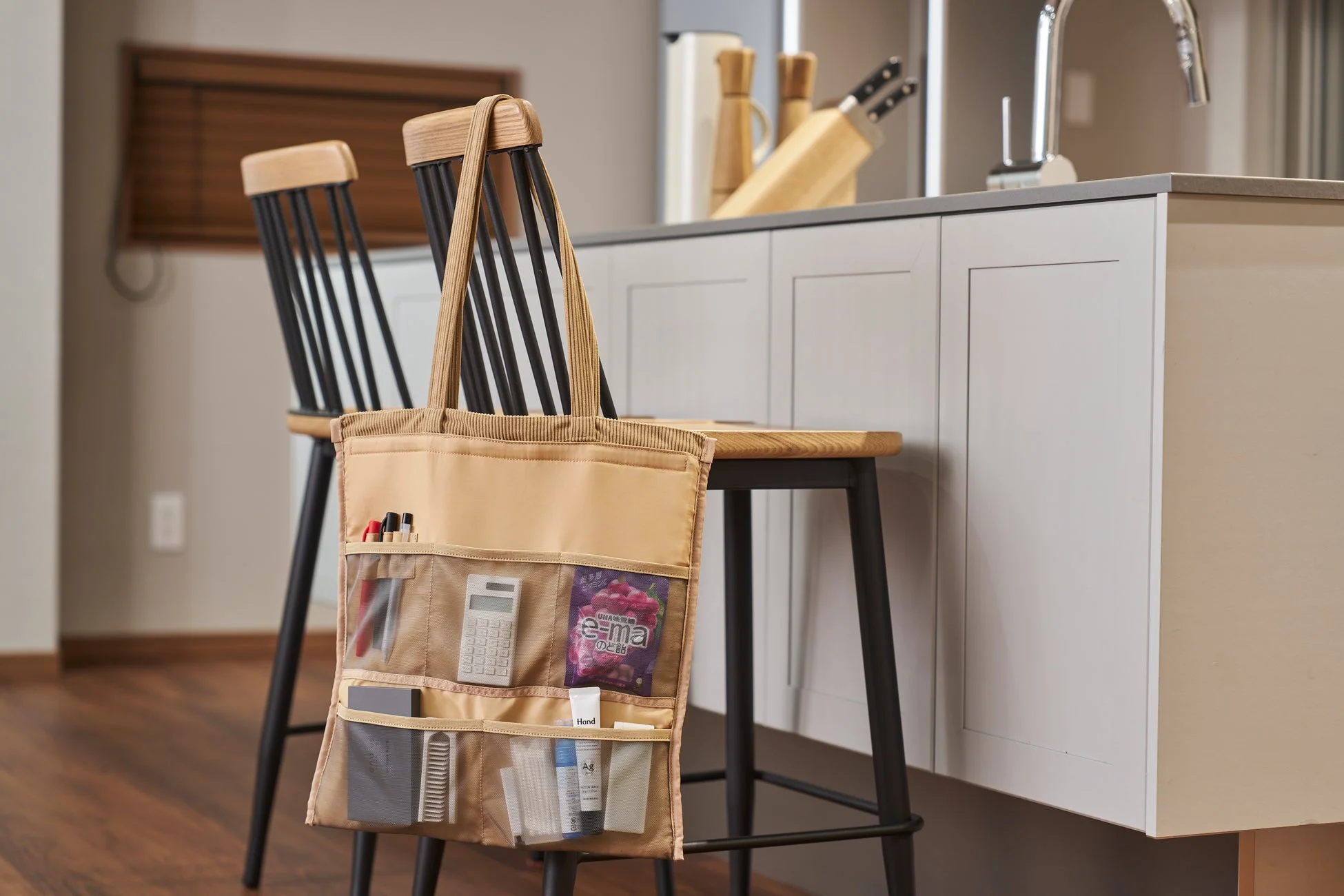 Th.anトートの壁掛け収納例1