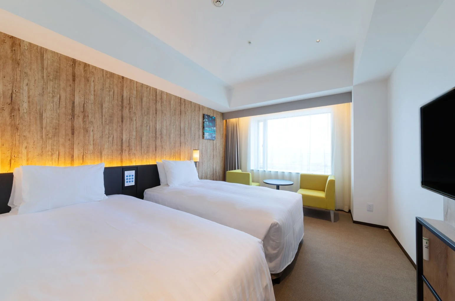 モダンなツインルーム