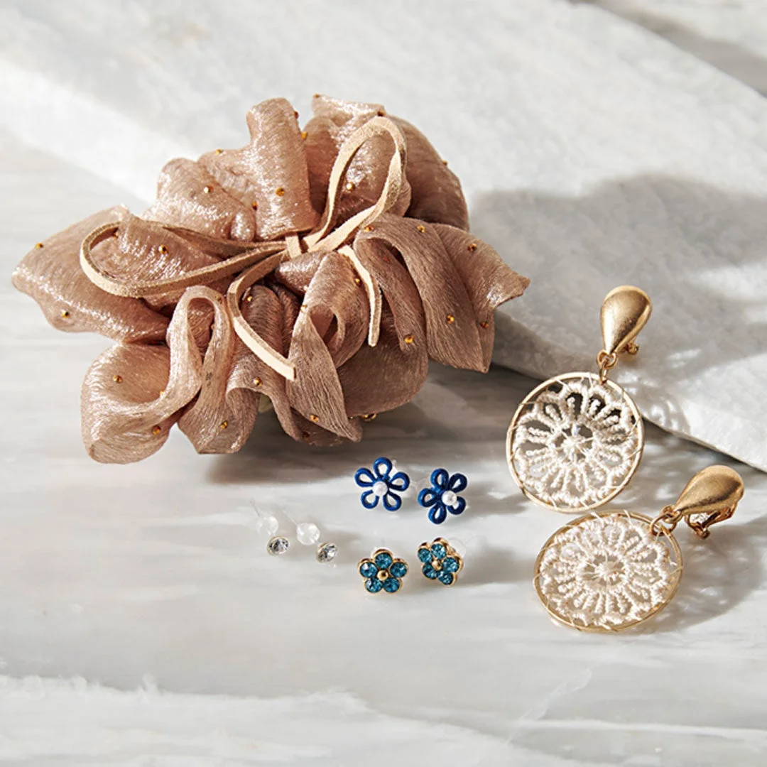 ヘアアクセサリー各種・イヤーアクセサリー各種