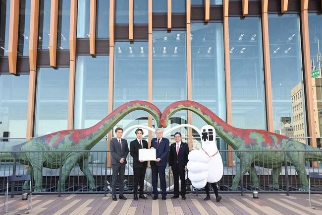 福井市とLDH JAPAN 地域活性化連携協定締結式の様子