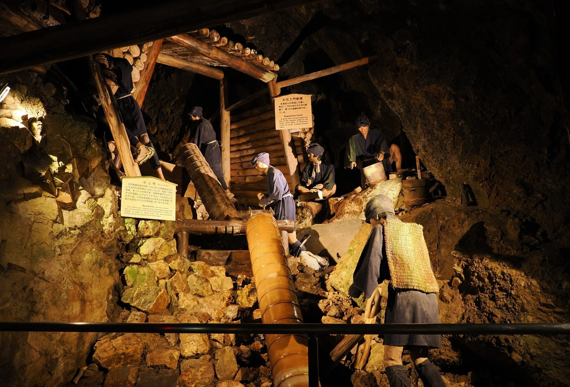 佐渡金山ジオラマ