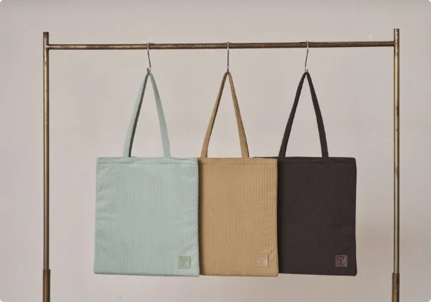 コーデュロイ素材のカラーバリエーション