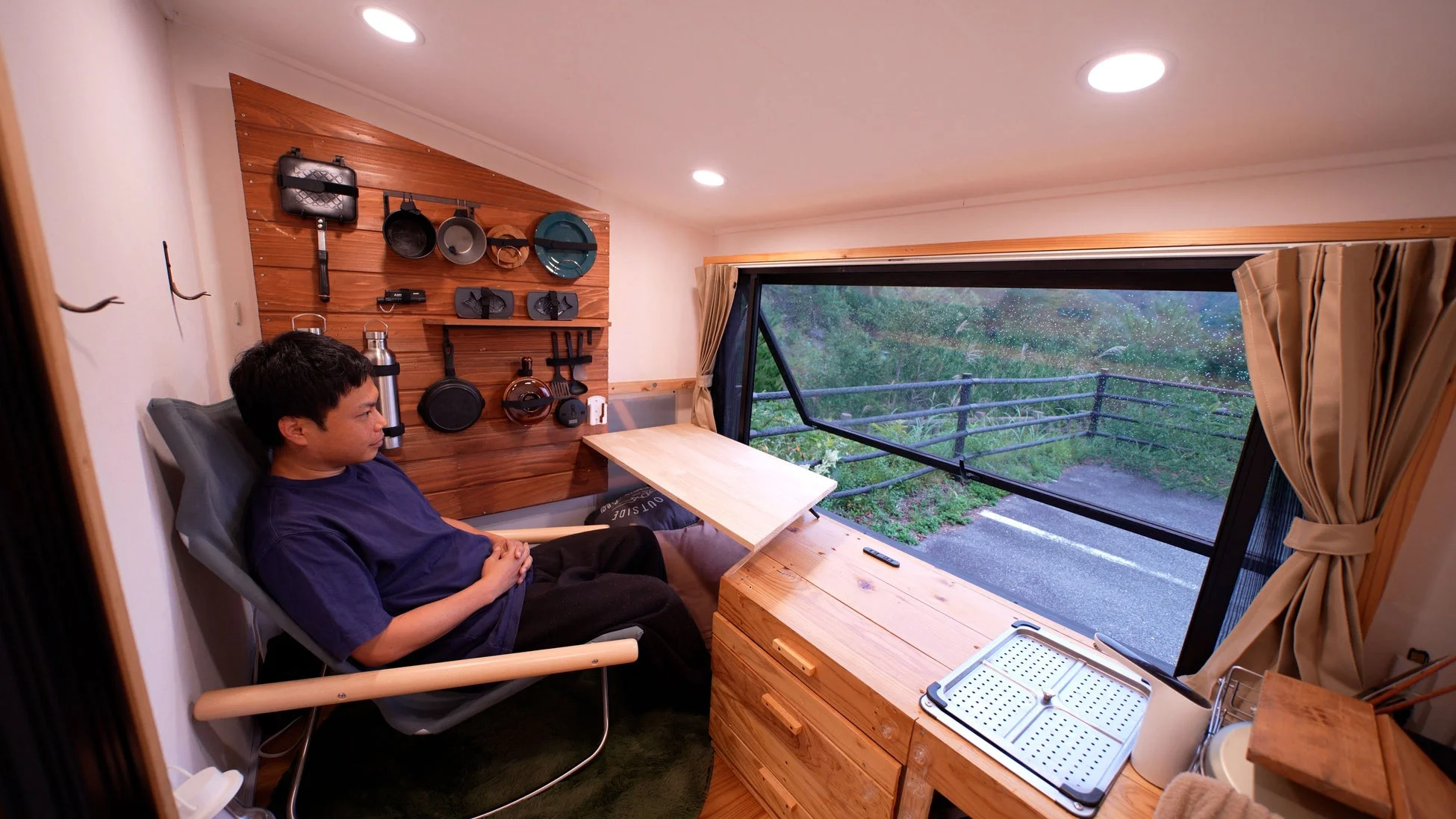 キャンピングカーのインテリア