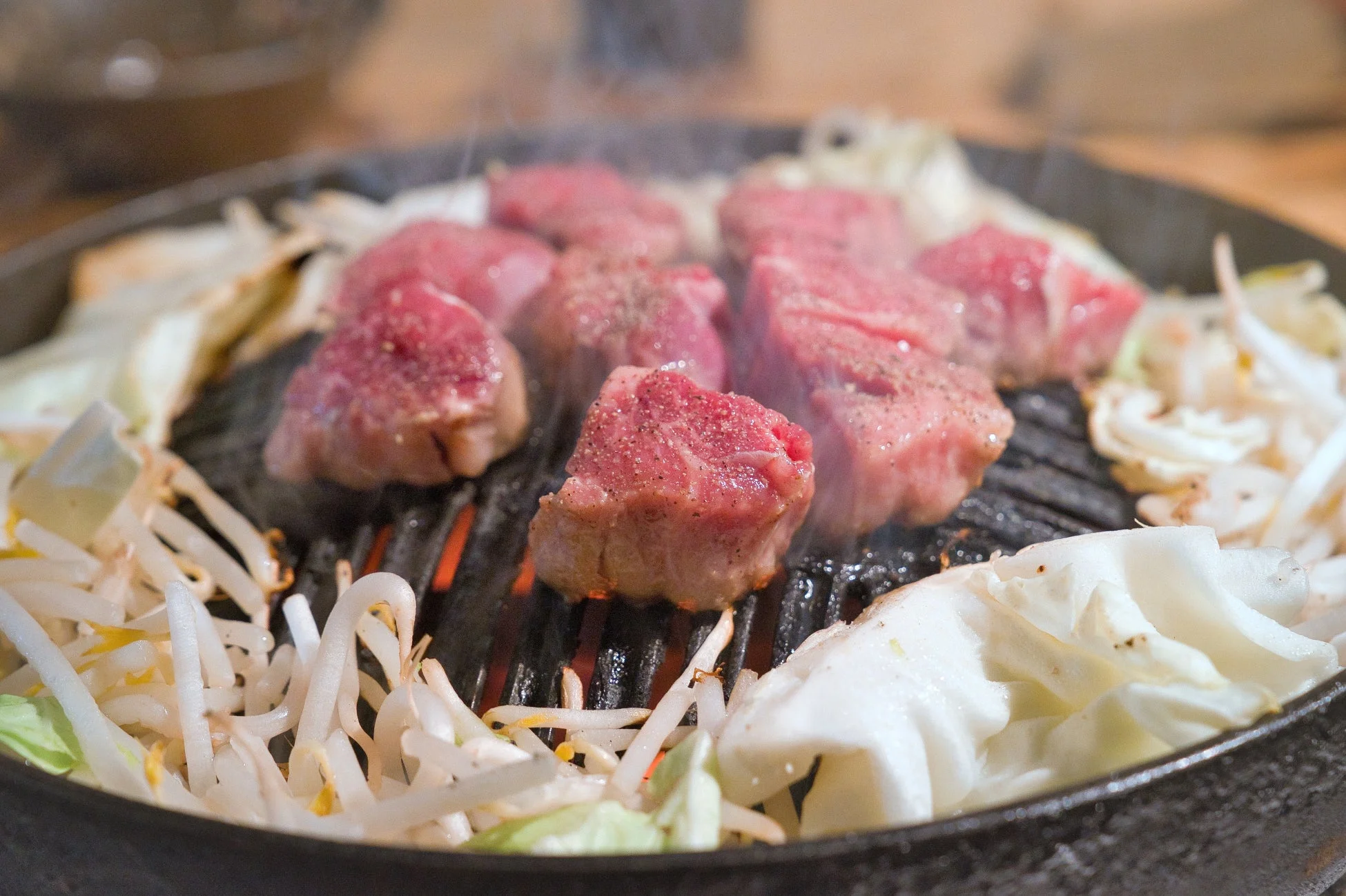 ジンギスカン調理風景