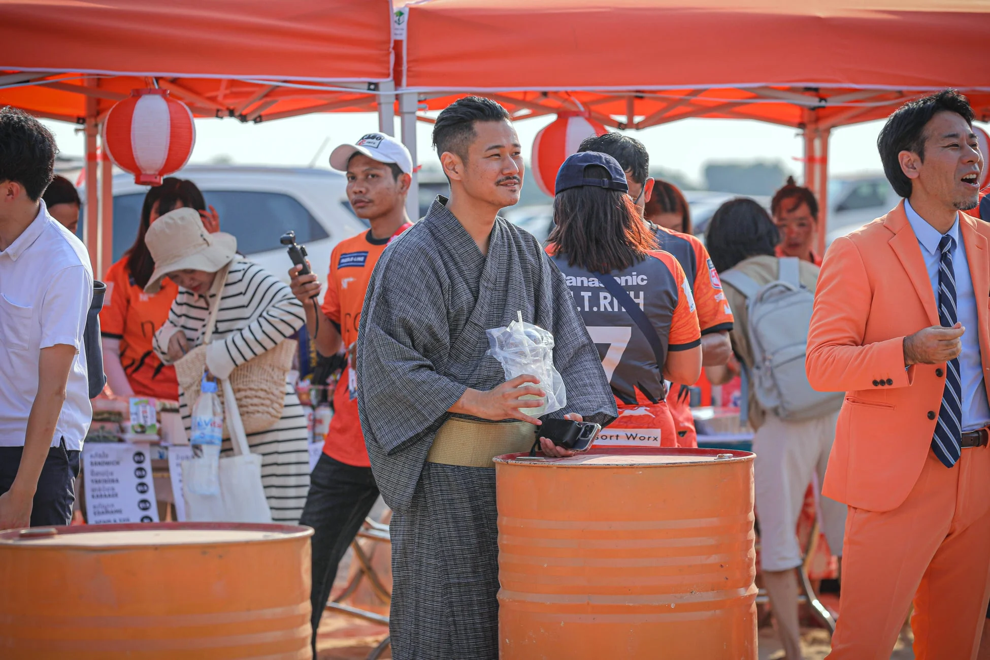 お祭りエリアの様子