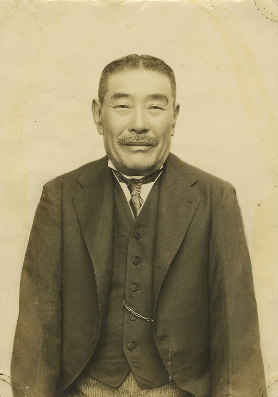 立花寛治の肖像画