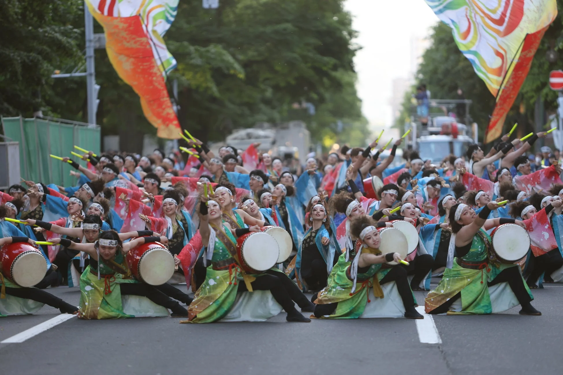 YOSAKOIソーラン祭りパレードの様子1