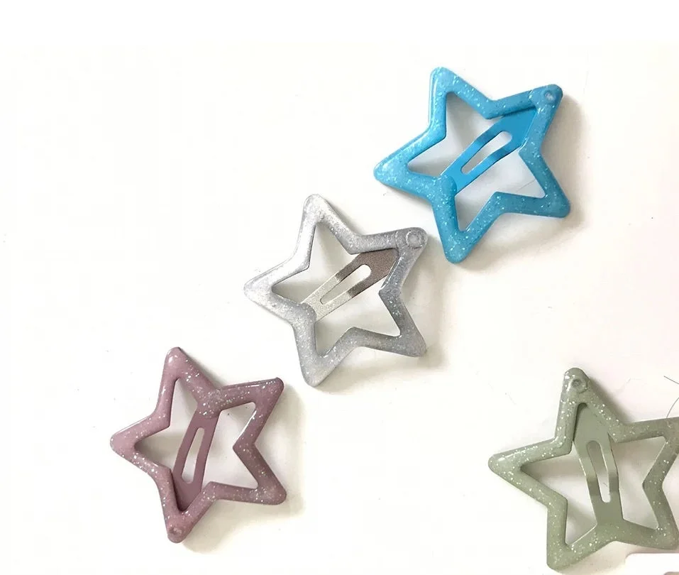 星形キラキラヘアクリップ