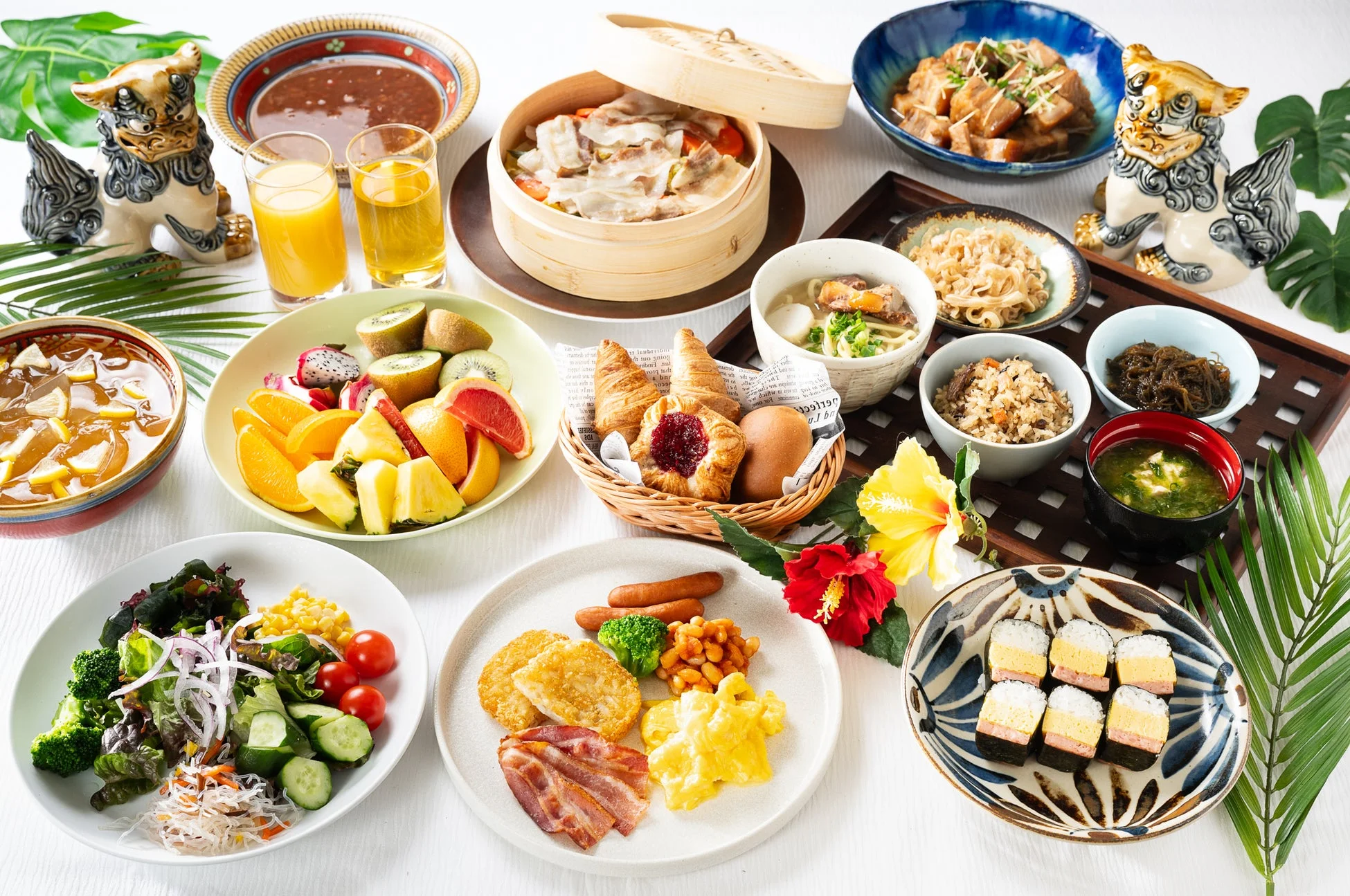 豪華な朝食ビュッフェの様子