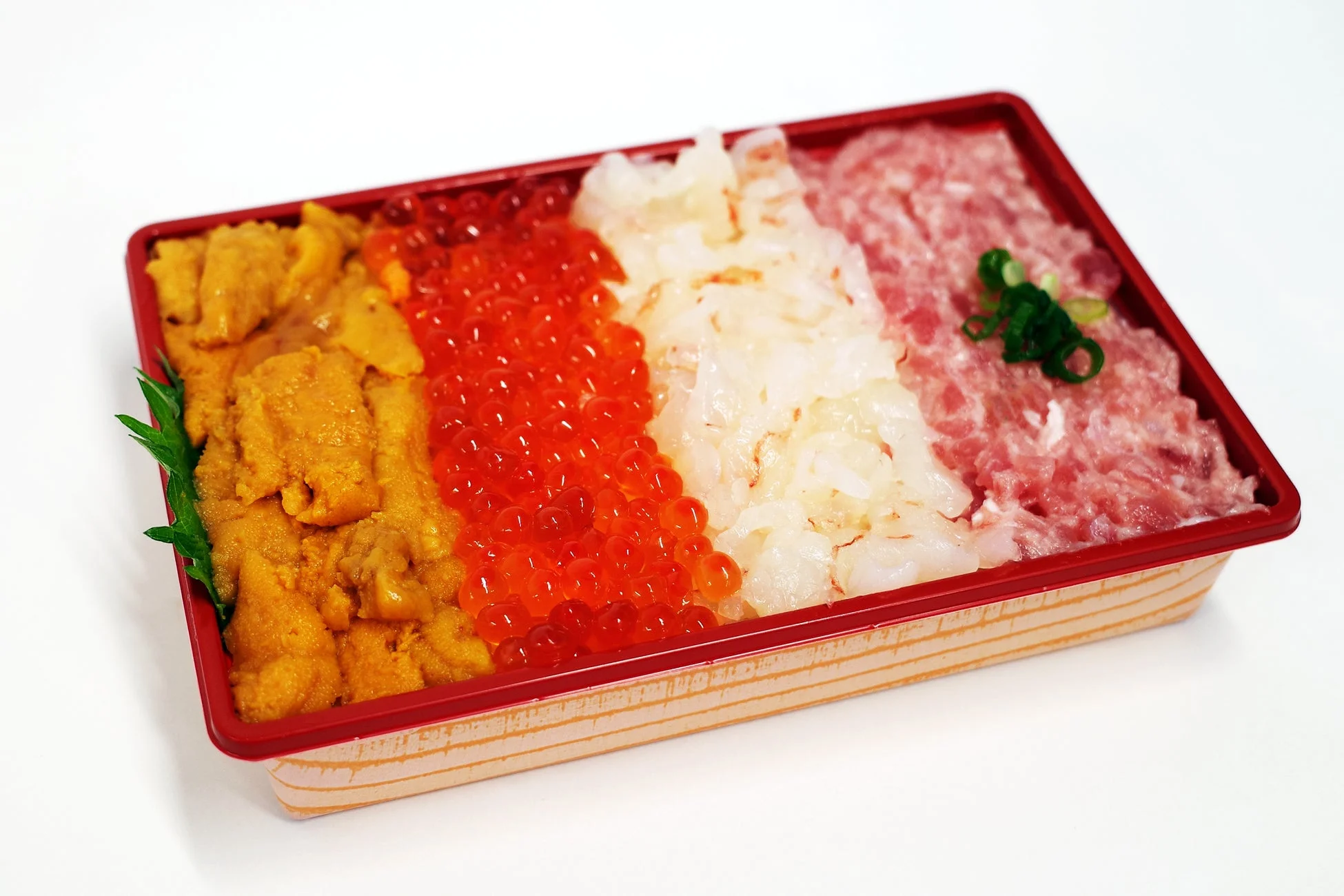 四色丼（商品画像）