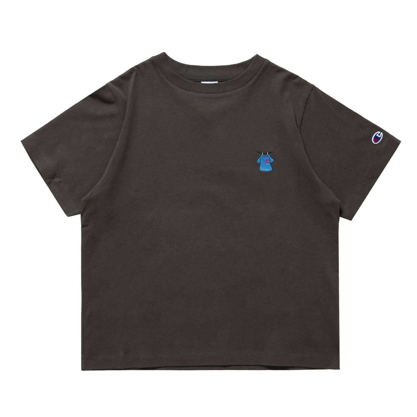 チャンピオンのロゴTシャツ