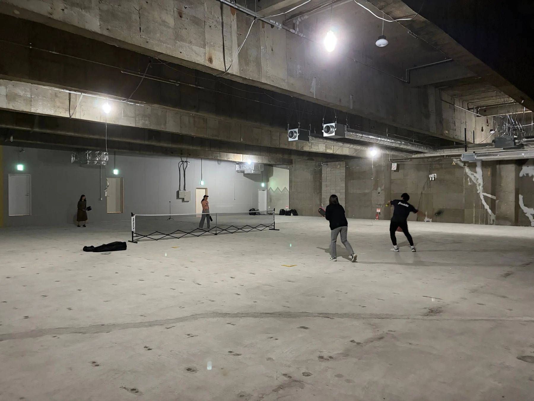 ピックルボールの練習風景