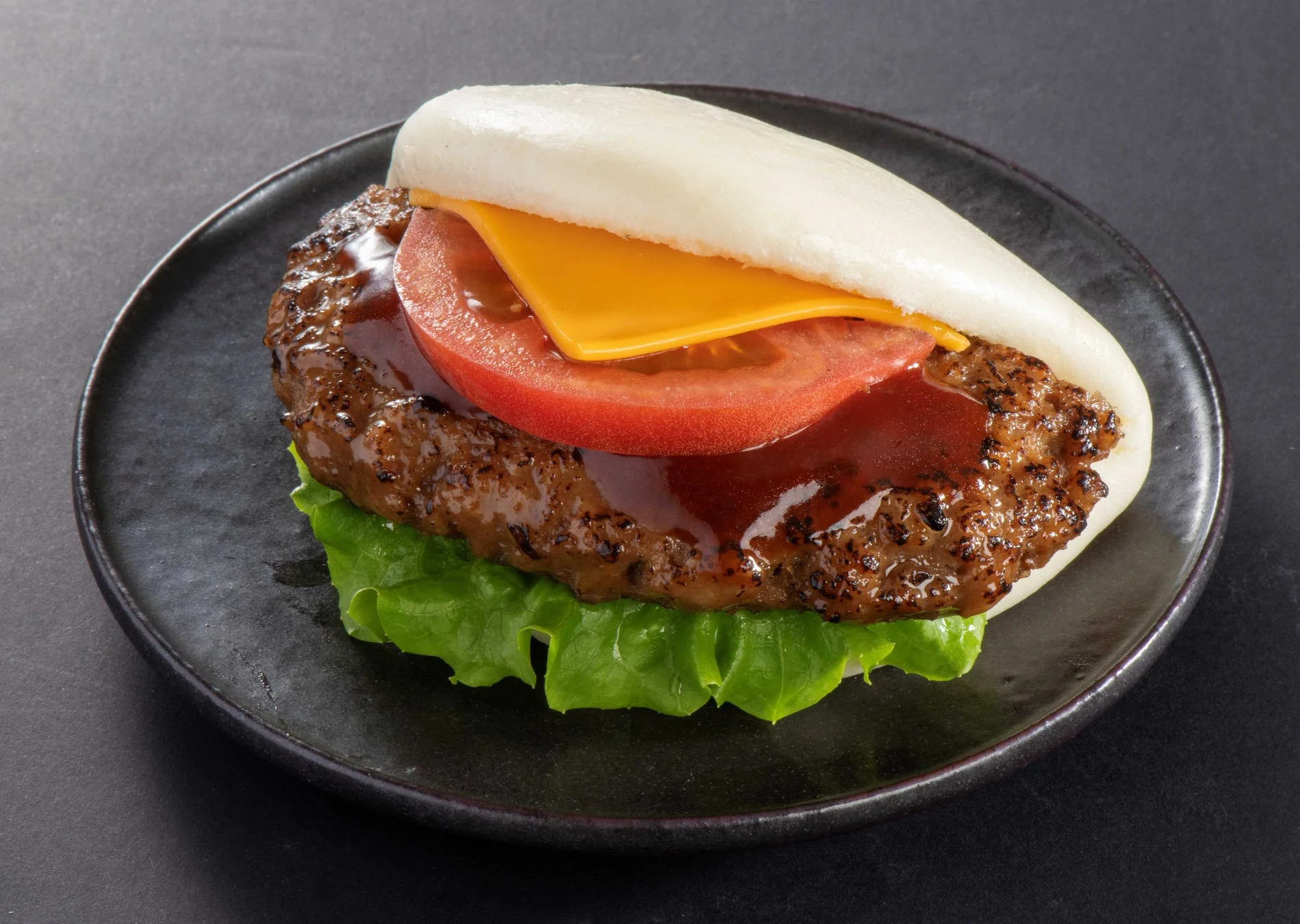 中華バンズのハンバーガー