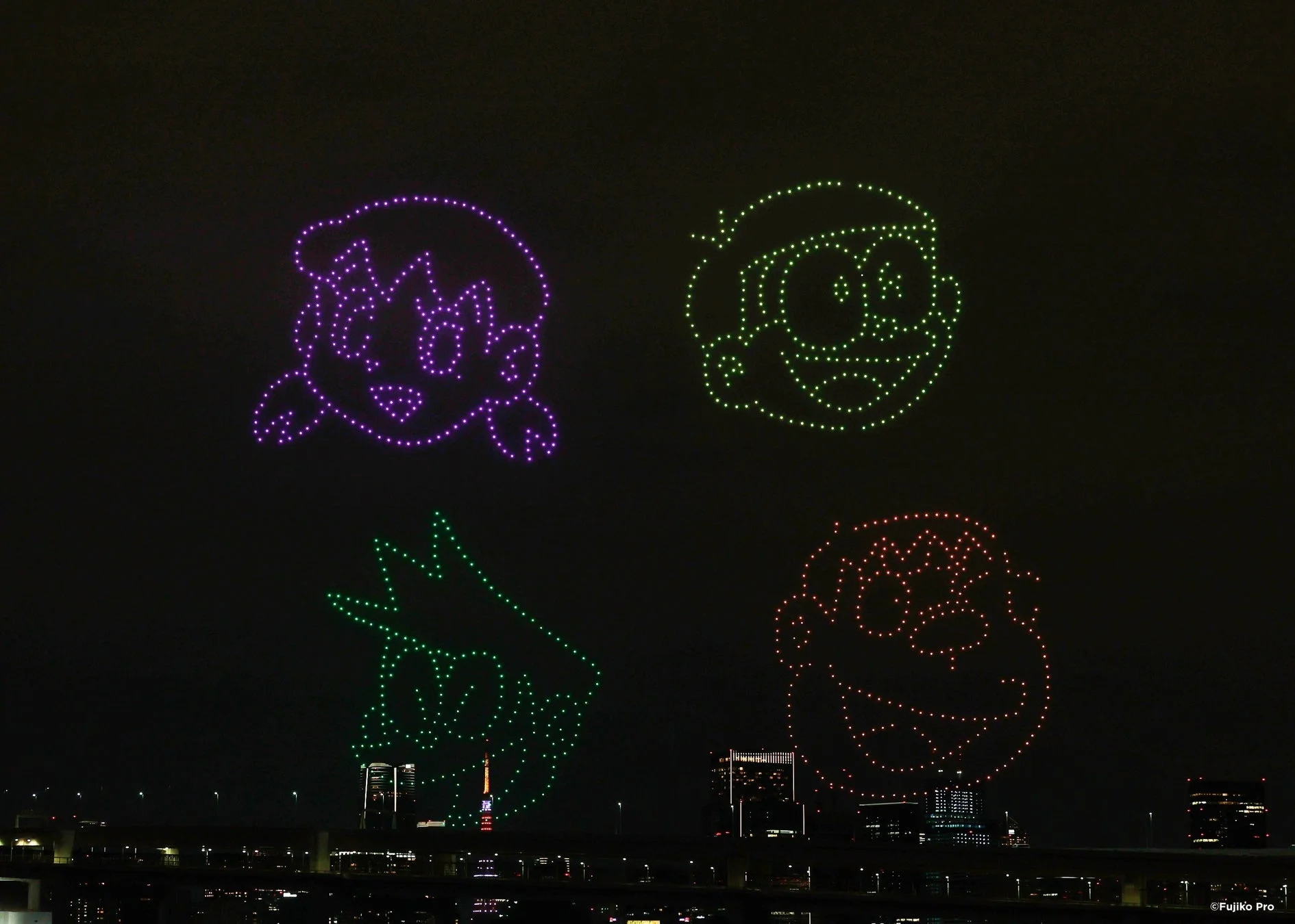 ドローンショー 仲間たち