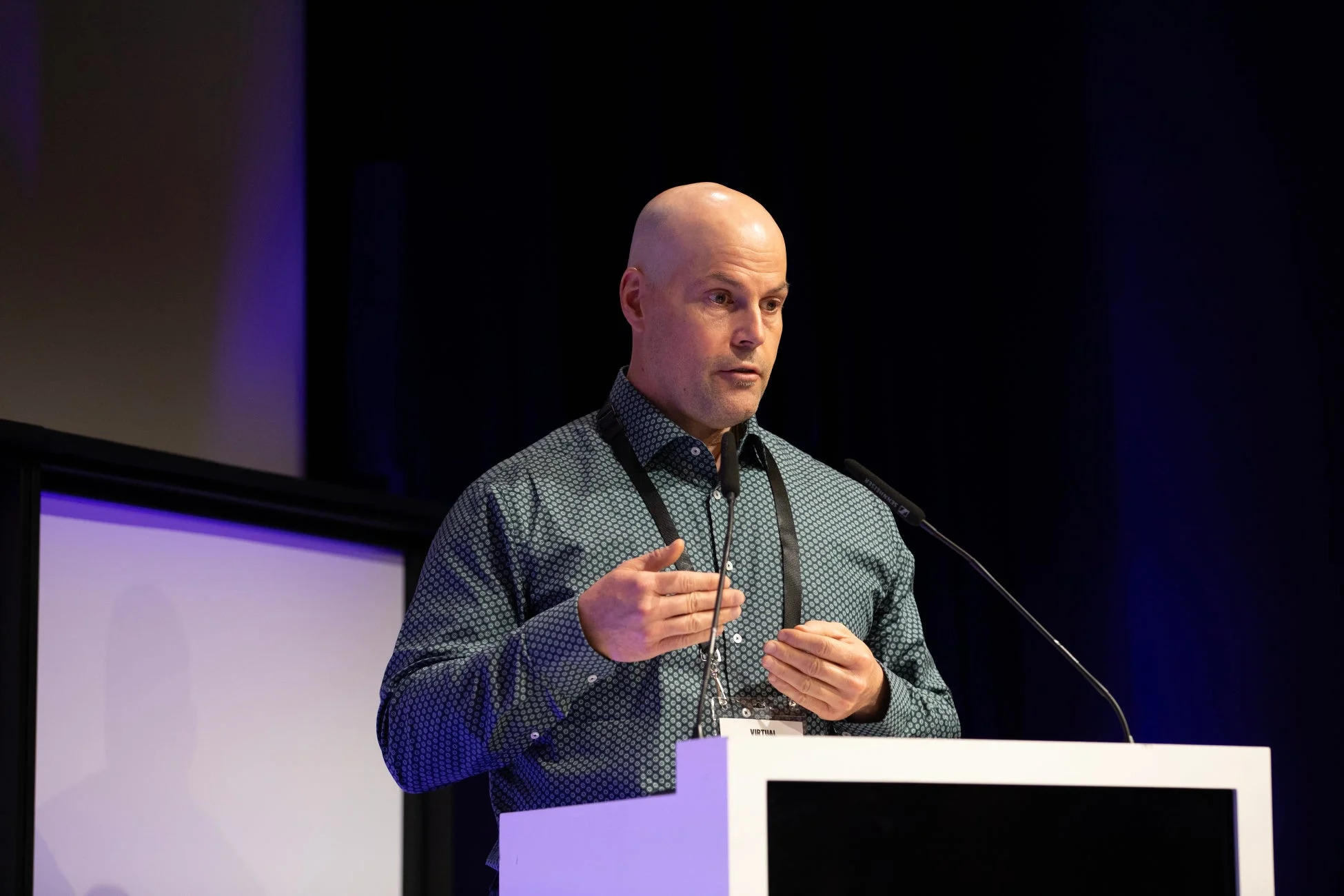 プレゼンテーション