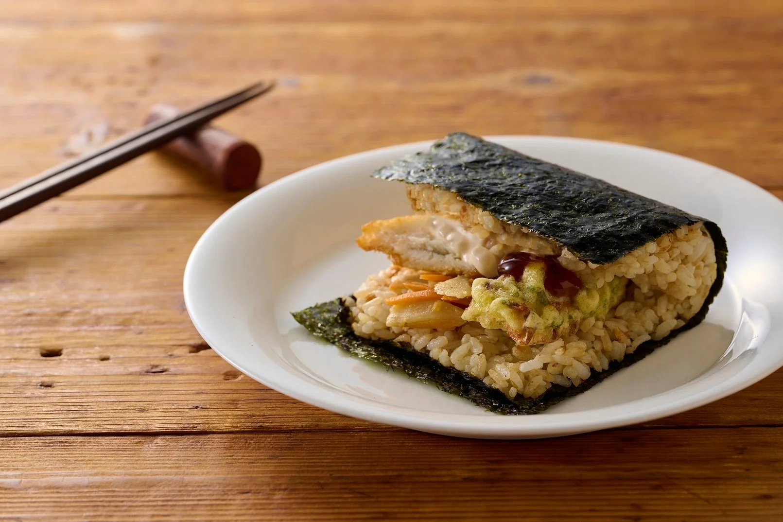 Delcy 海苔弁風おむすび 断面