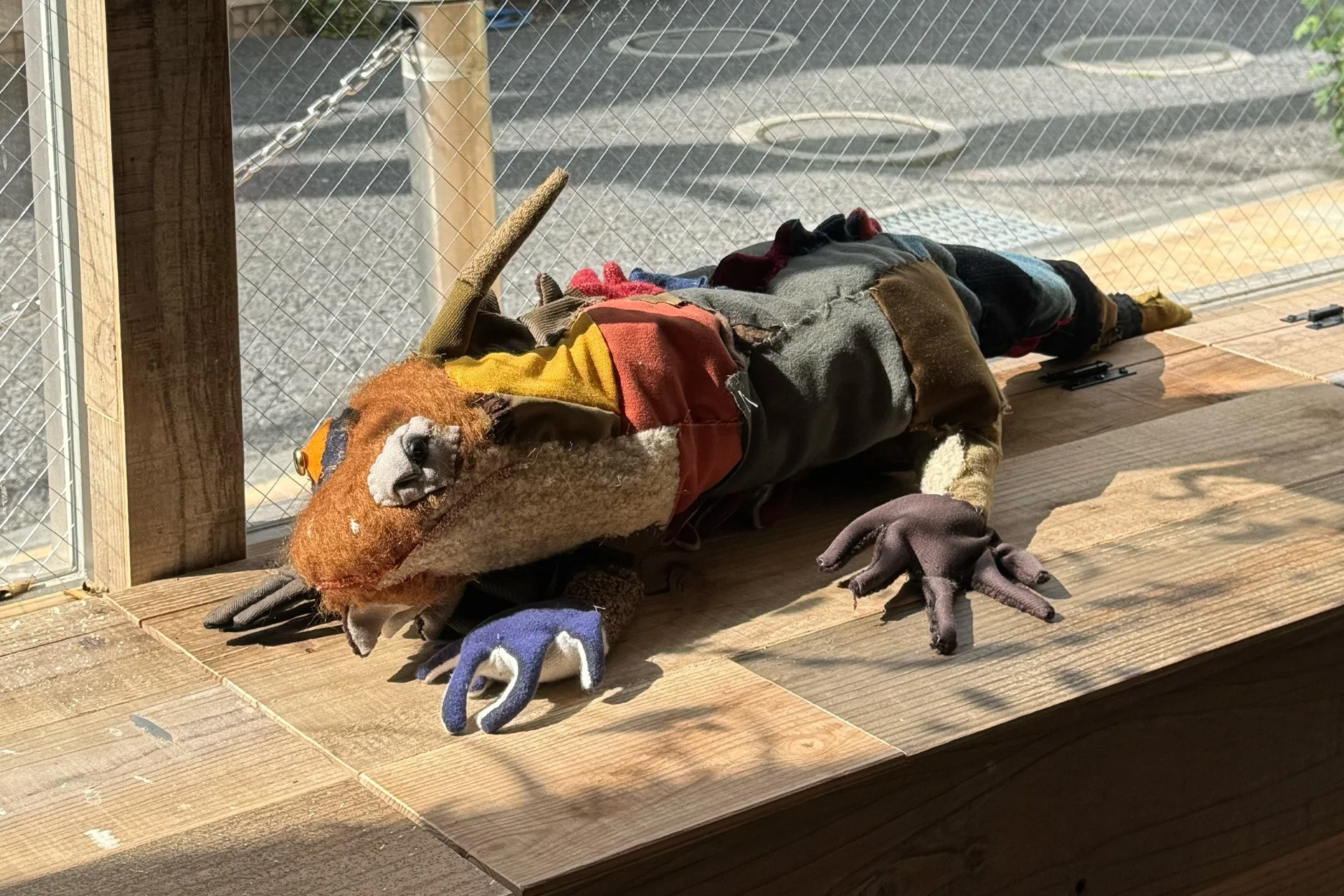 パッチワークのぬいぐるみ