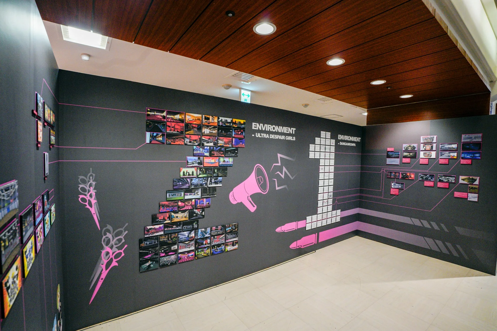 ダンガンロンパのギャラリー展示