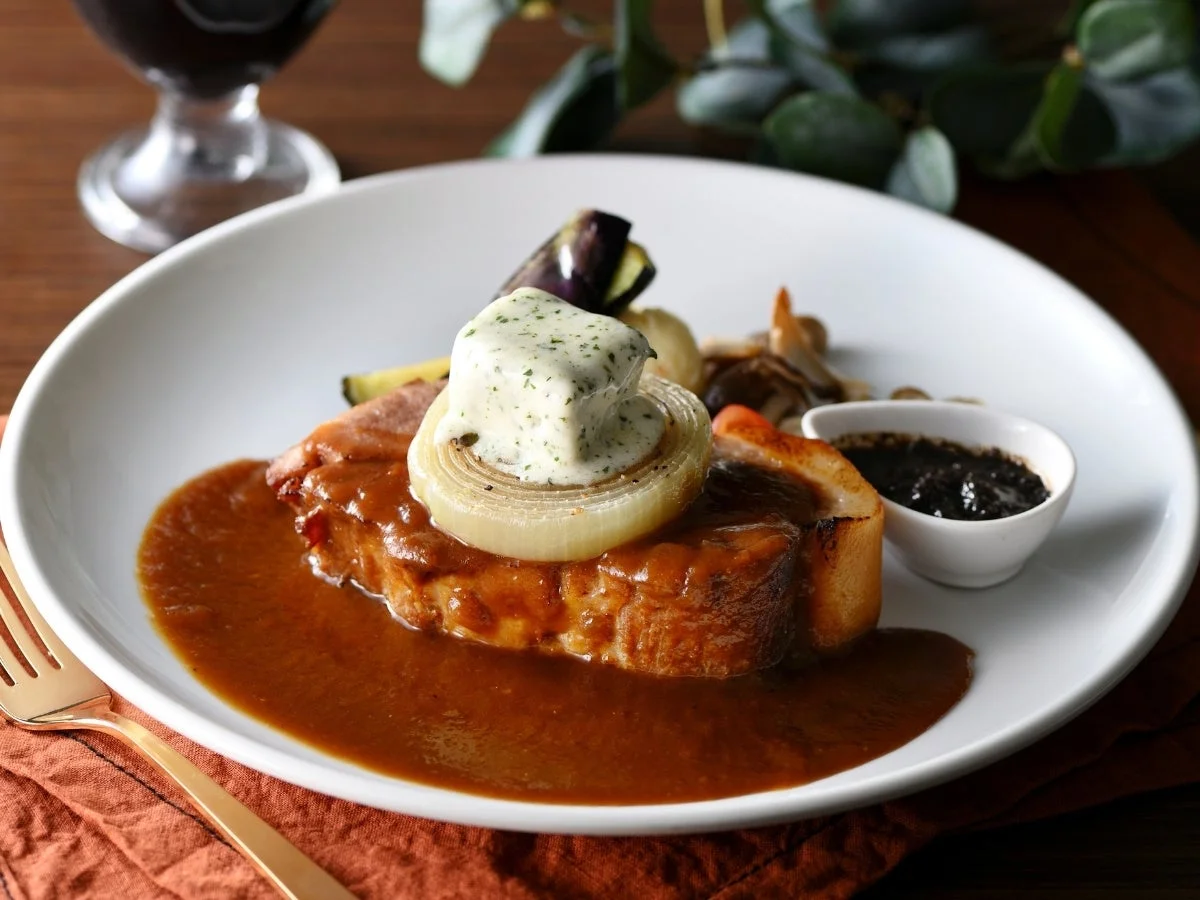 厚切りやわらかポークグリル ガーリックバターとトリュフの香り