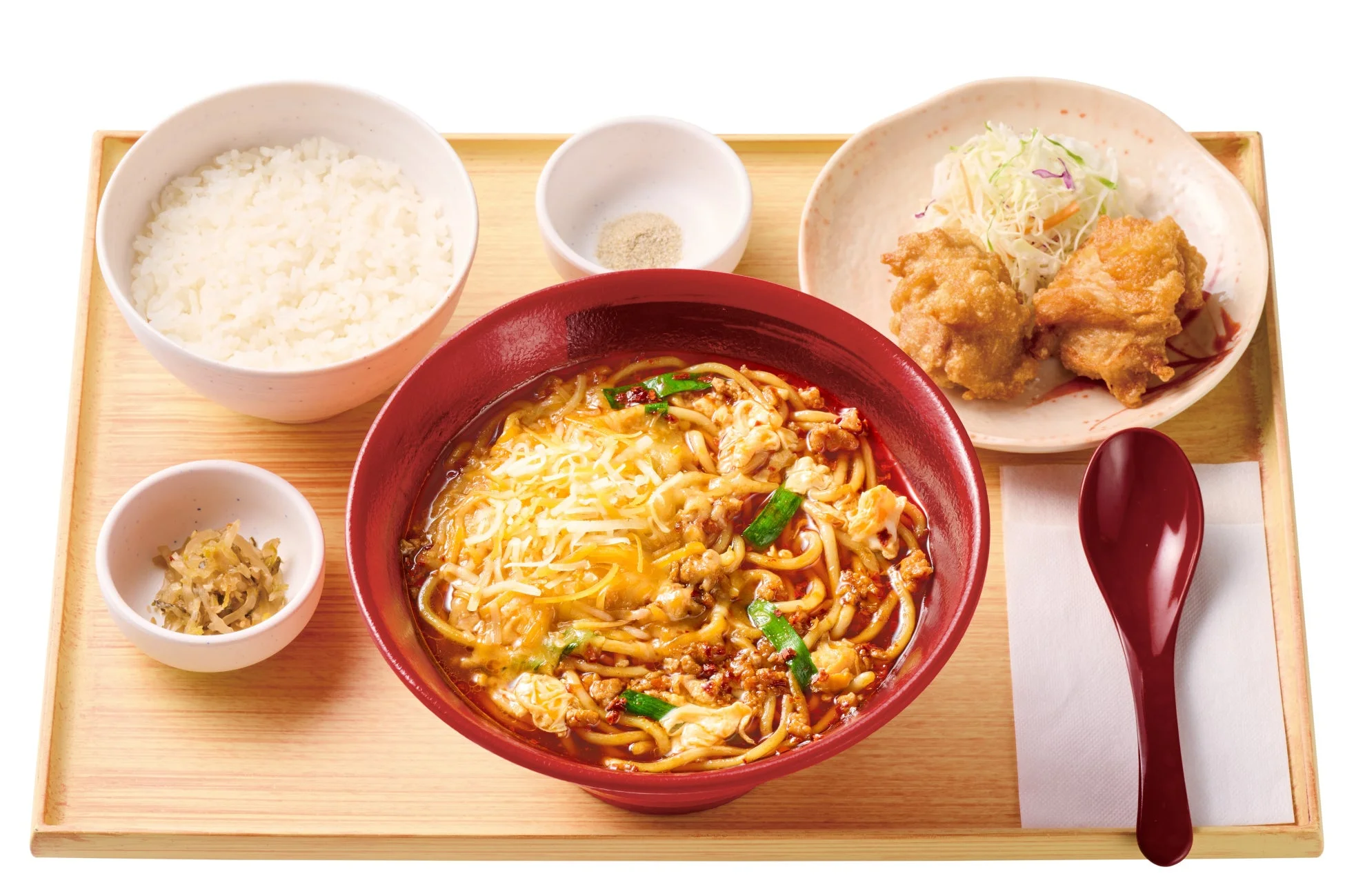 たっぷりチーズ辛うま麺とから揚げの定食