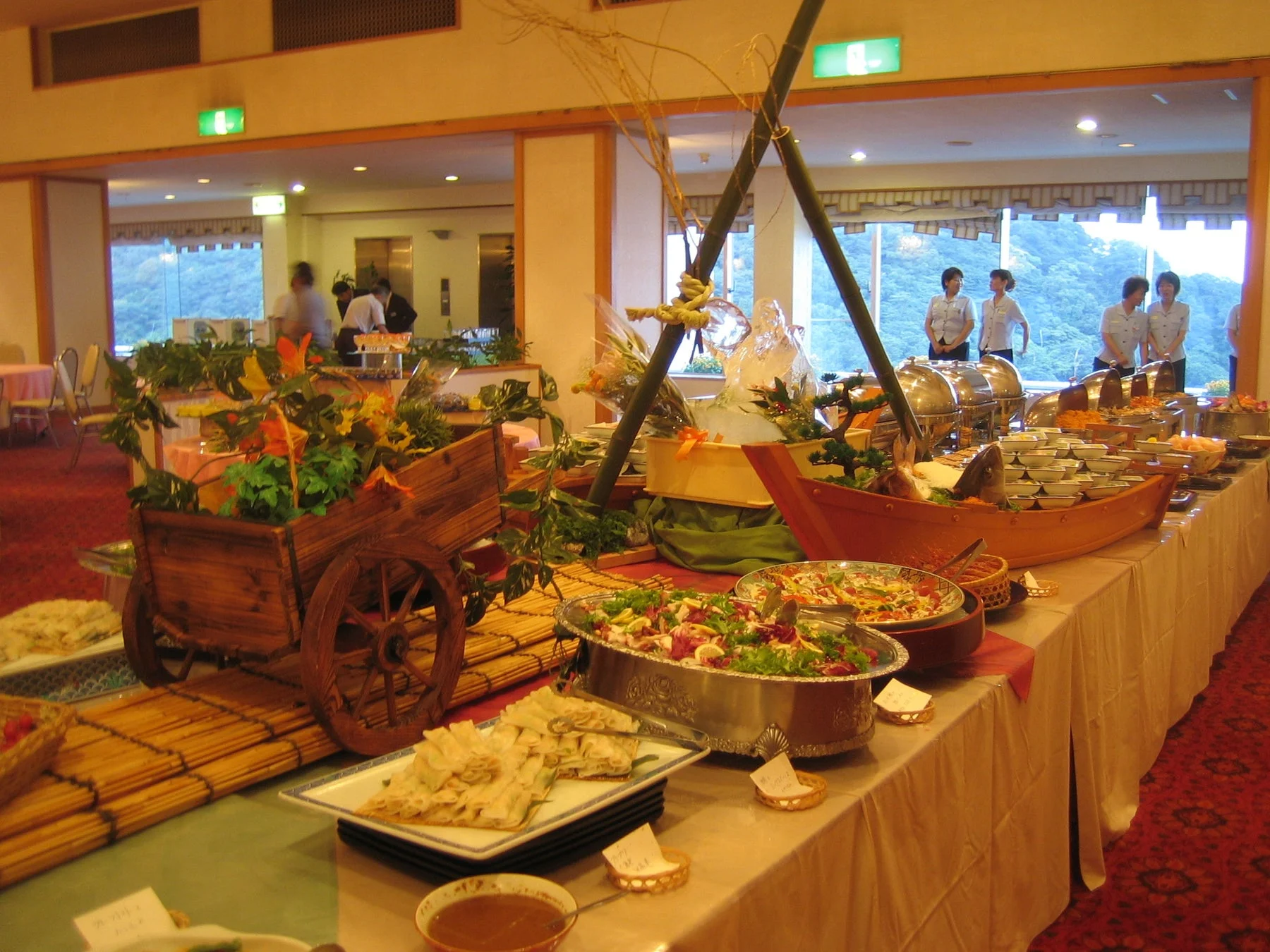 ディナーバイキング