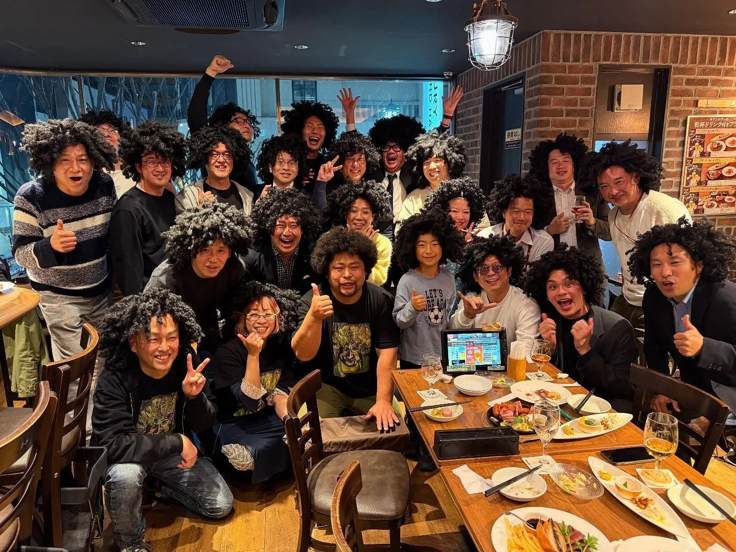 アフロをかぶって乾杯しよう。AFRO NIGHT!!!