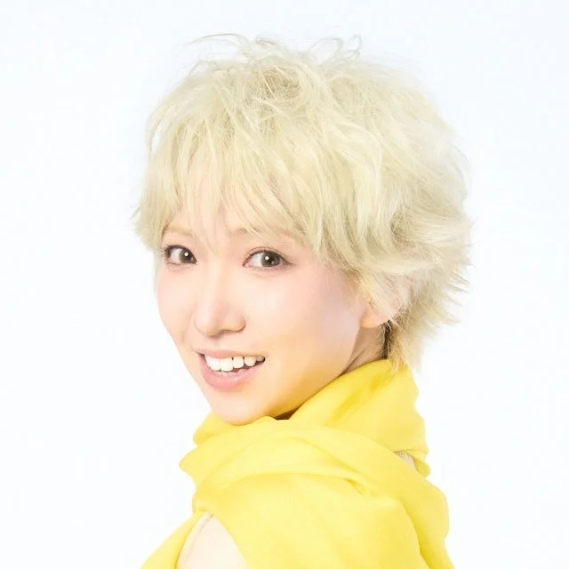 笑顔を見せる森彩香さん