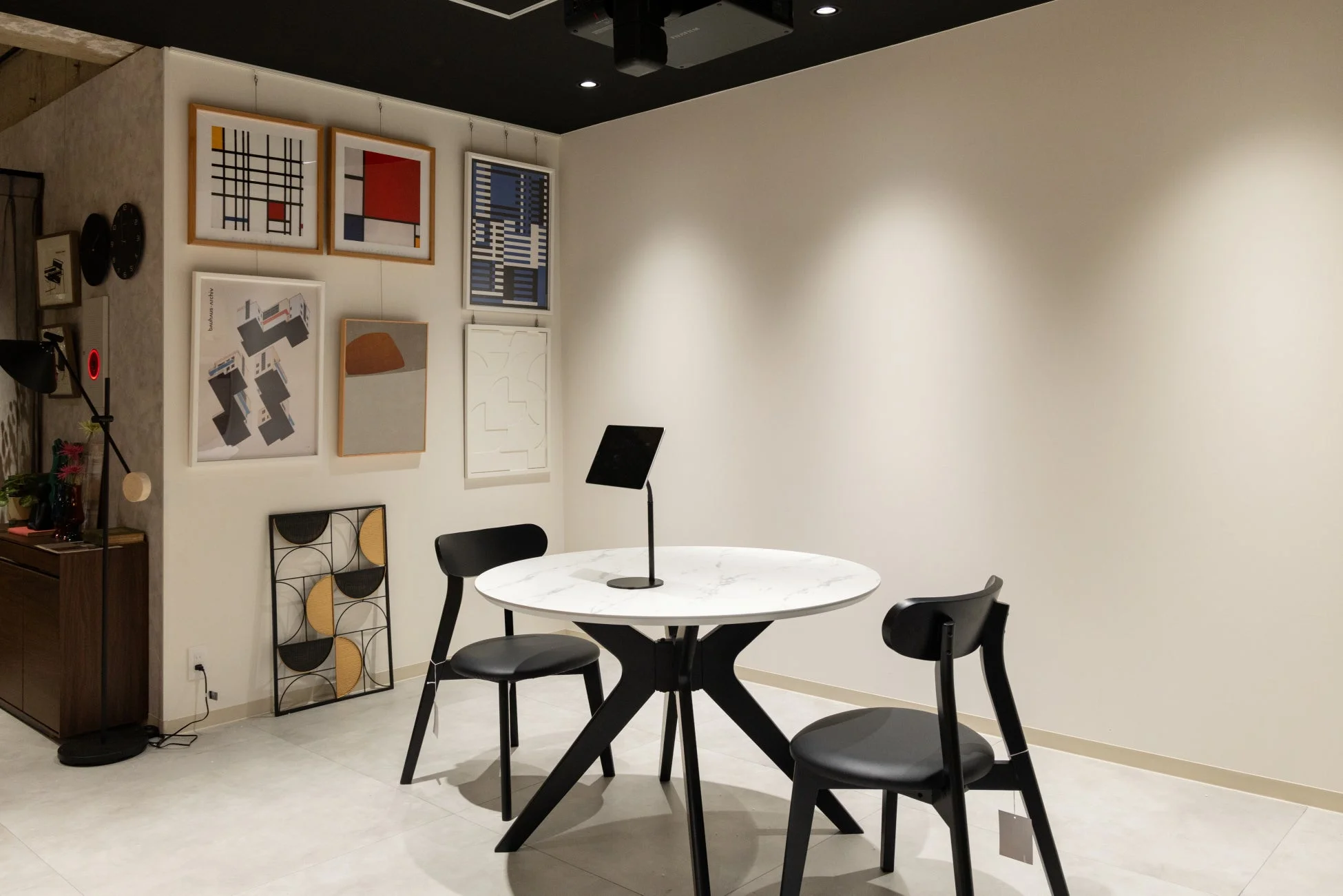 アートコラボレーションのイメージ