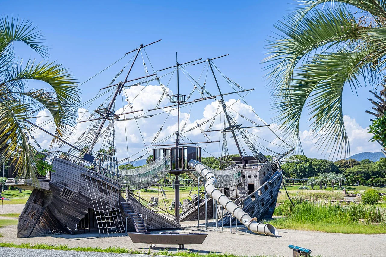 海賊船遊具