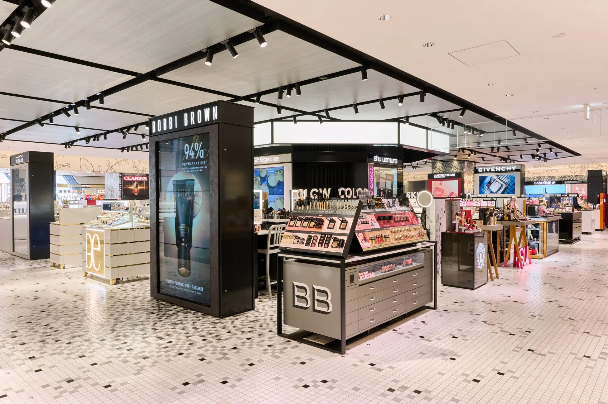 東急百貨店のビューティーエリア