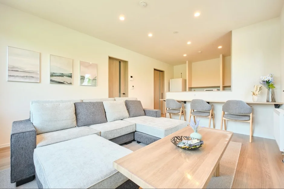 モダンなリビングダイニングキッチン