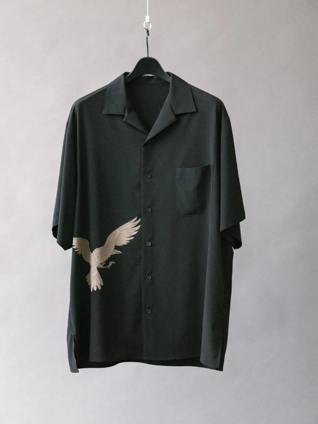 カラス抜染 半袖開襟シャツ