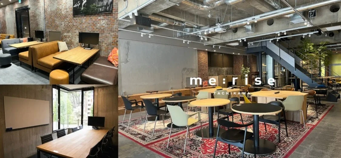 複数の区画からなるモダンなコワーキングスペースの内部を捉えた画像です。ソファ席、カフェ風の丸テーブル席、会議室のような長テーブル席があり、多様な働き方に対応した空間であることが伺えます。