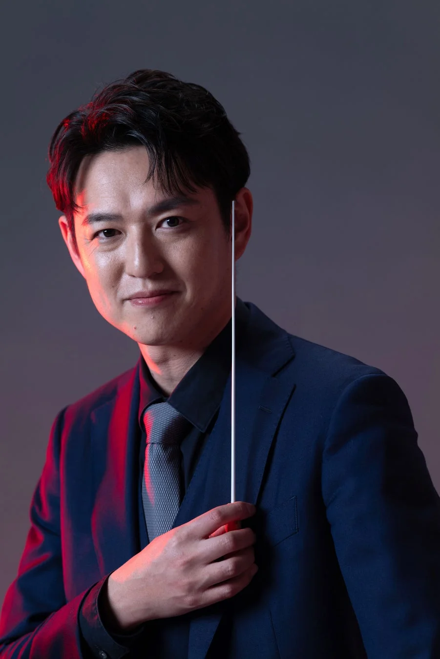 指揮者 佐々木新平