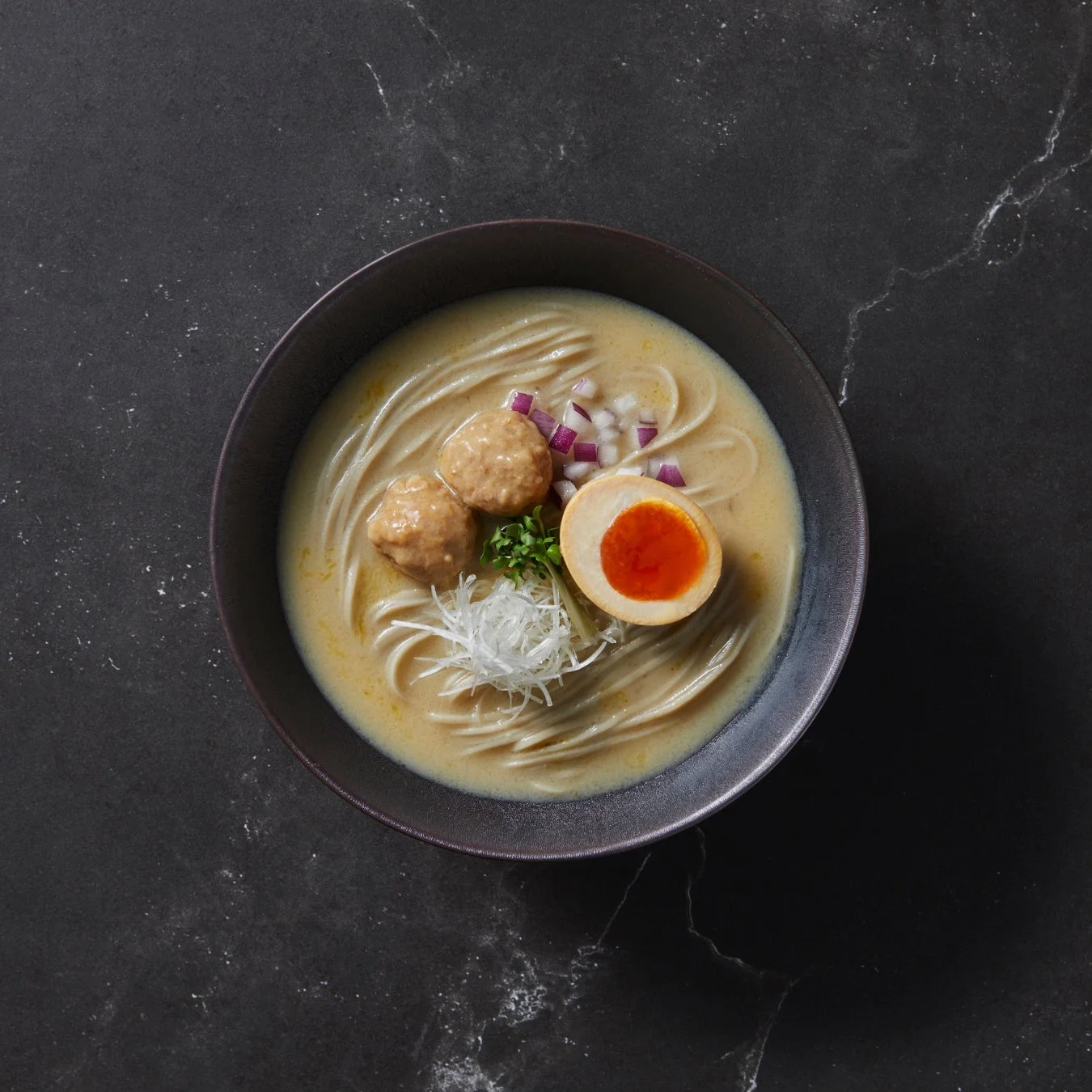 白湯ラーメン