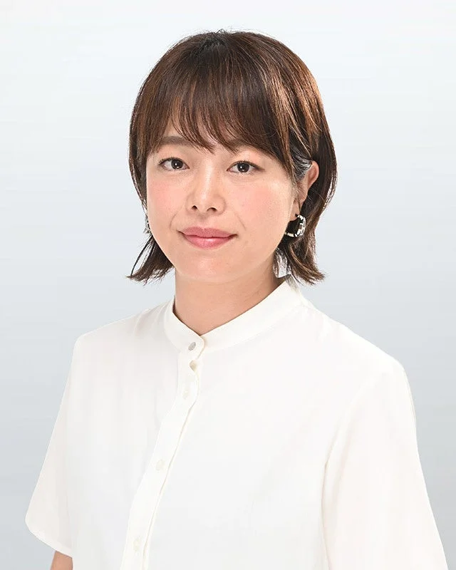 ヘアメイク：木村三喜氏