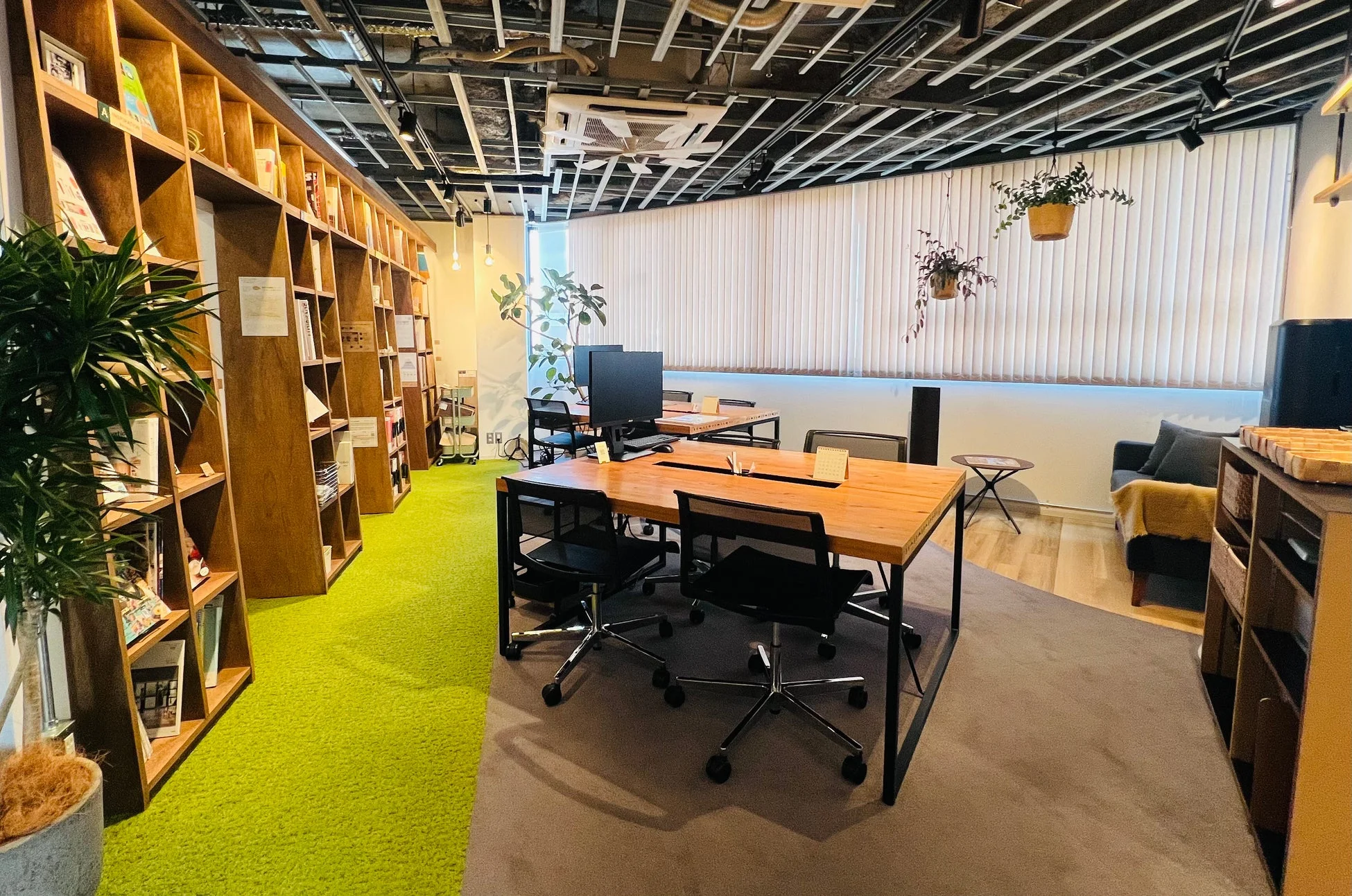 開放的なワークスペース