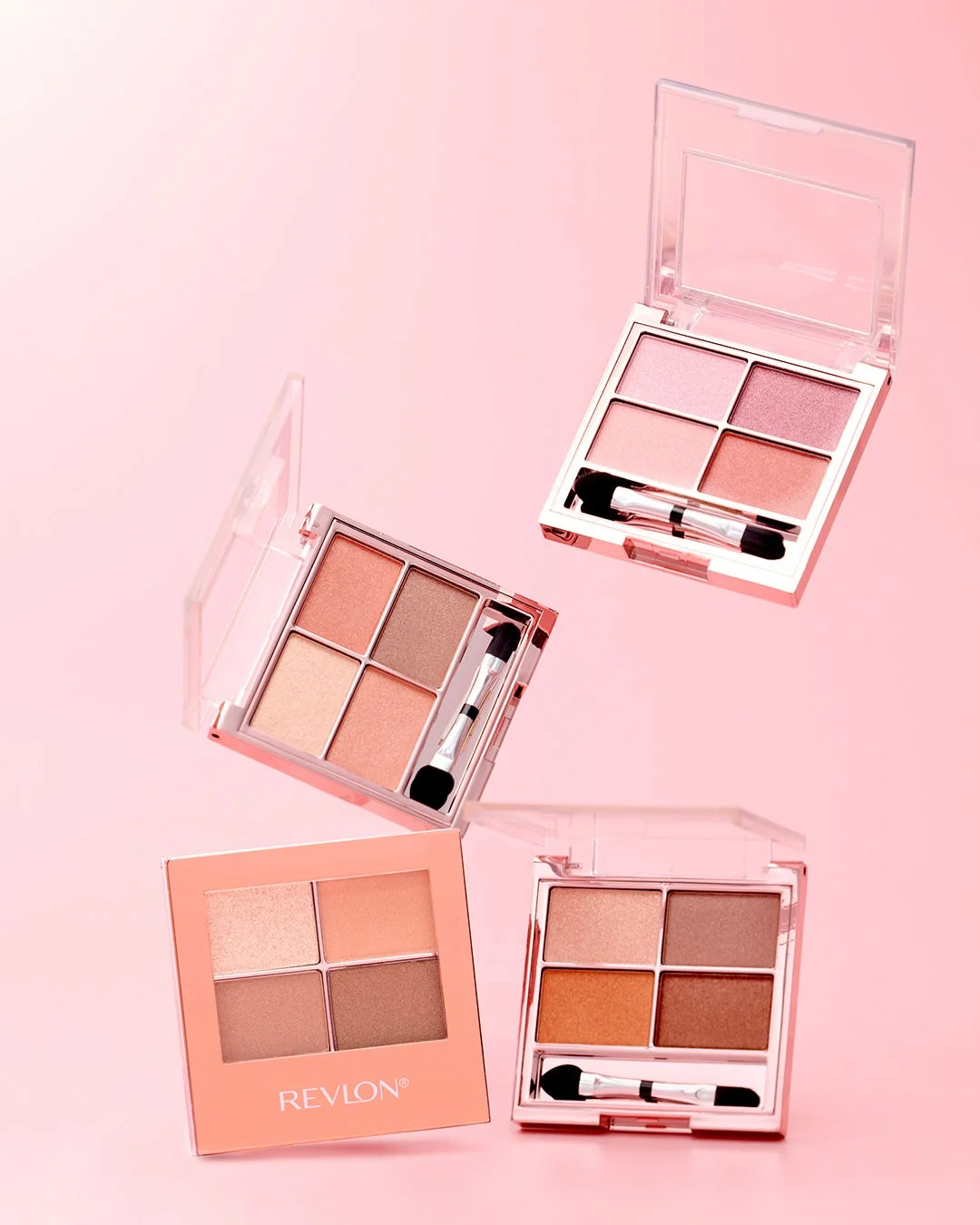 複数のアイシャドウパレット