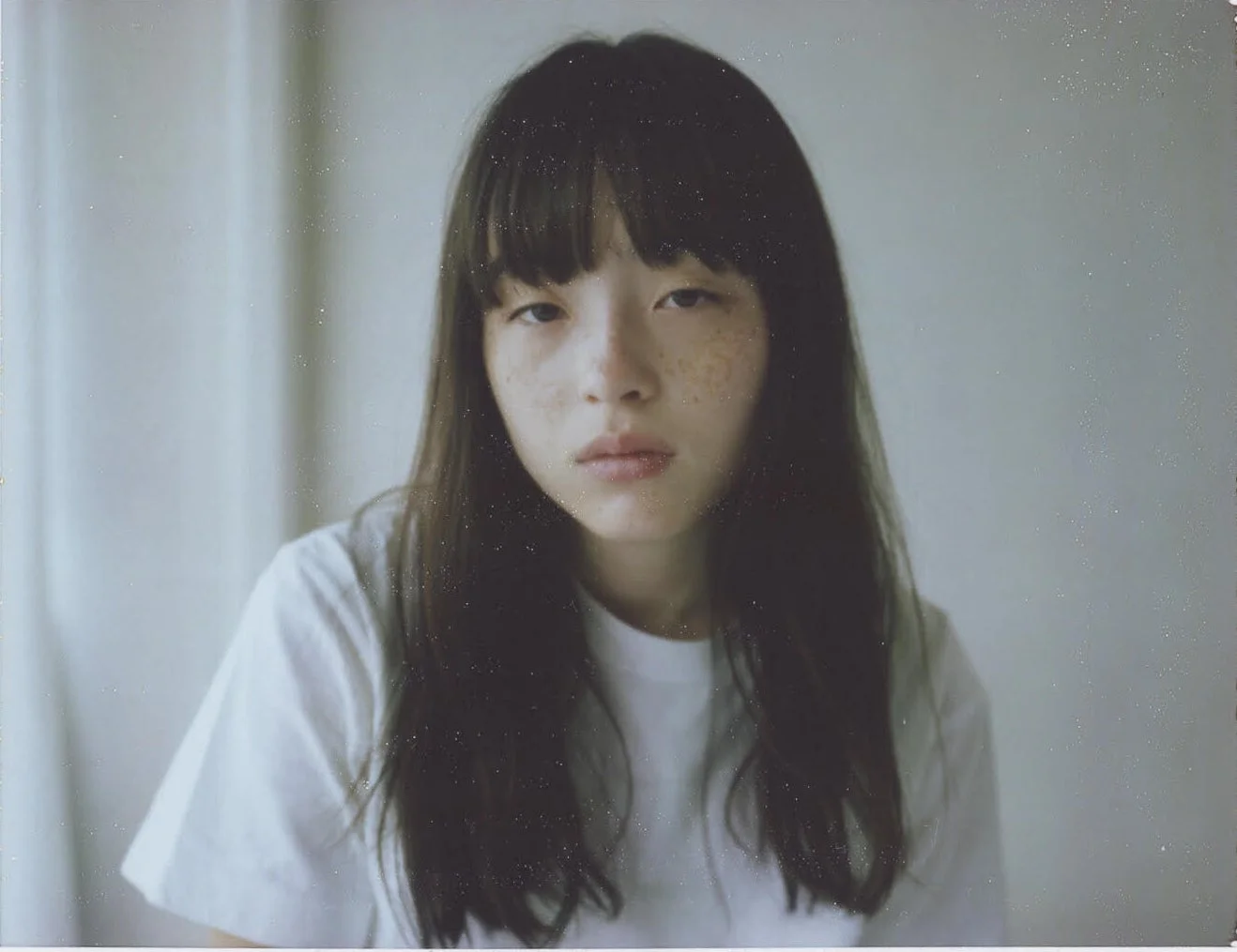 KERAGENICブランドアンバサダーに就任したモトーラ世理奈さん