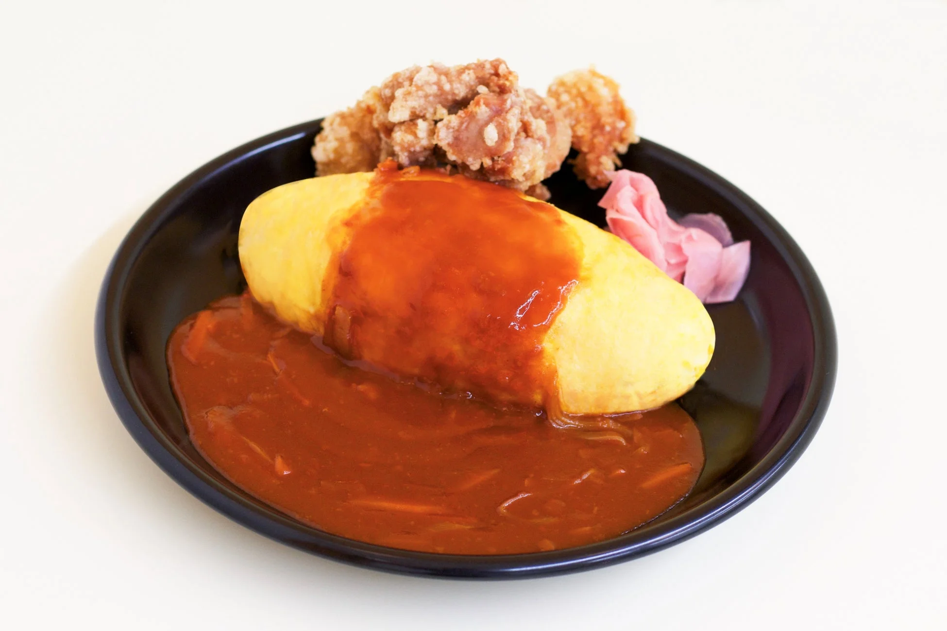 オムライス弁当（唐揚げ付）