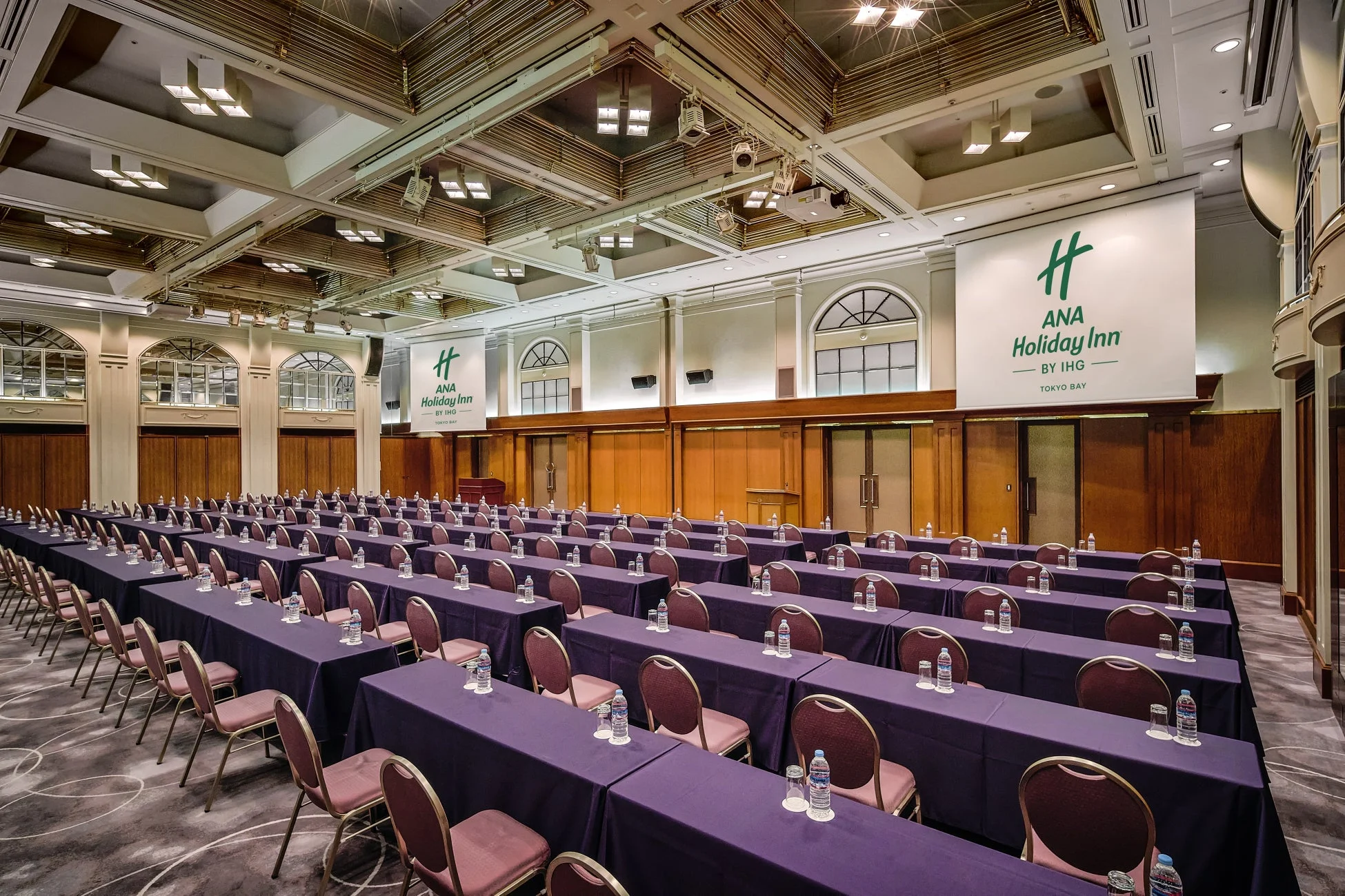 ANAホリデイ・イン東京ベイの会議室
