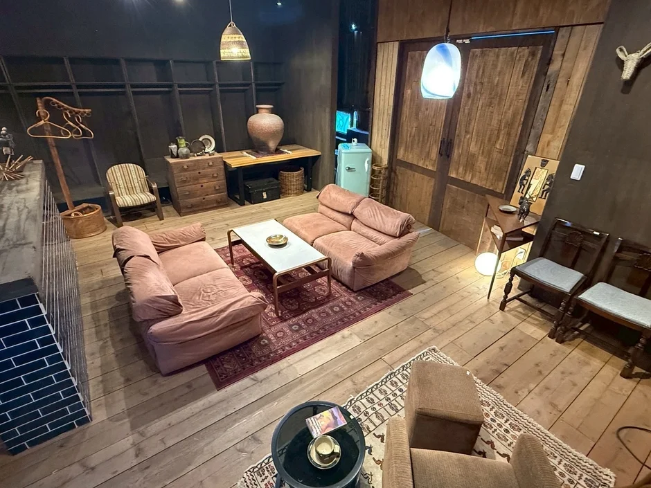 落ち着いた雰囲気のヴィンテージリビング