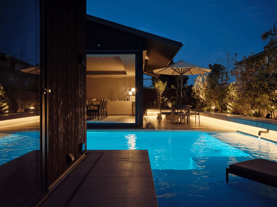 THE GOAT AWAJI プール夜景