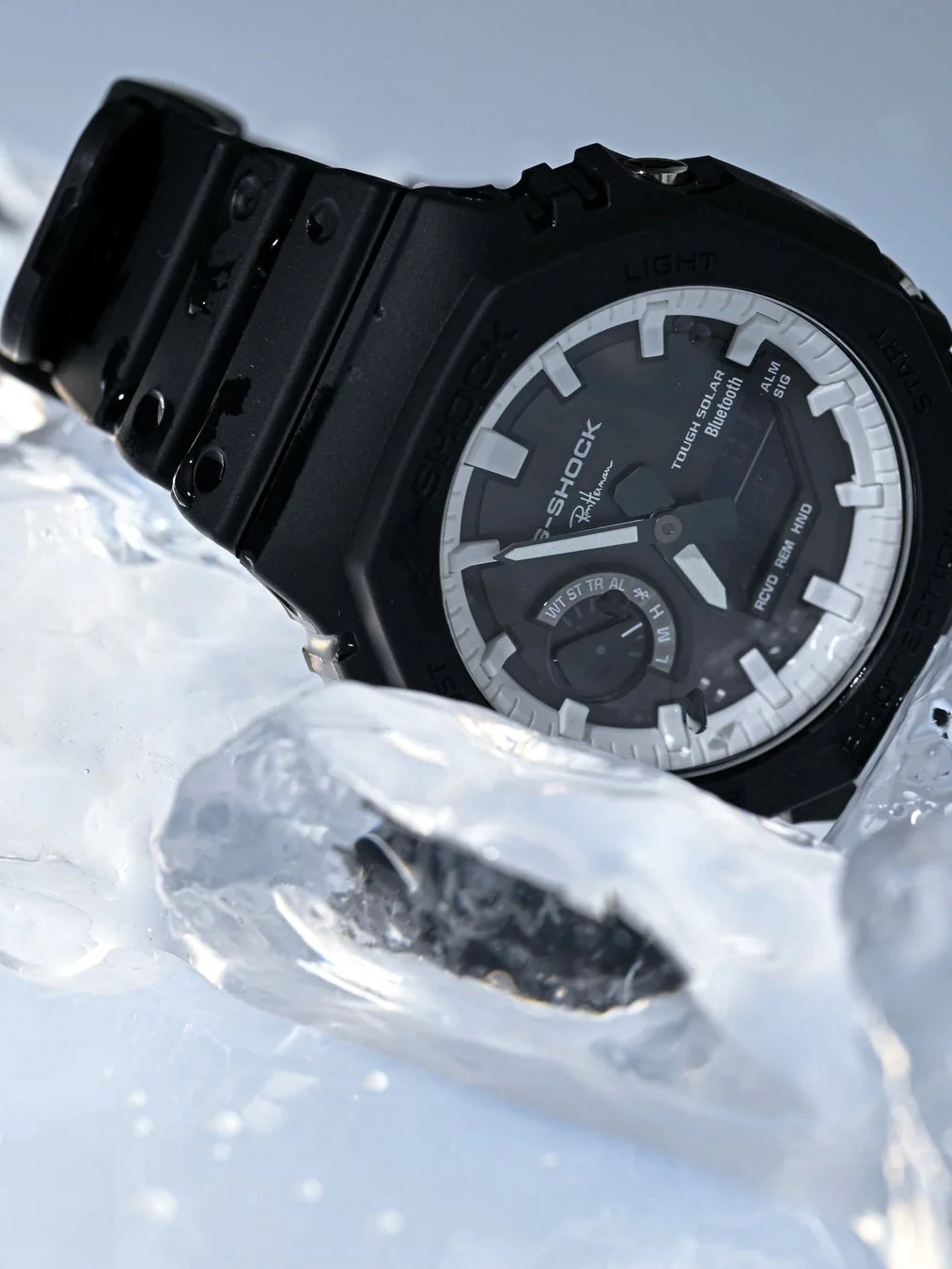 G-SHOCK for Ron Herman GA-B2100の刻印