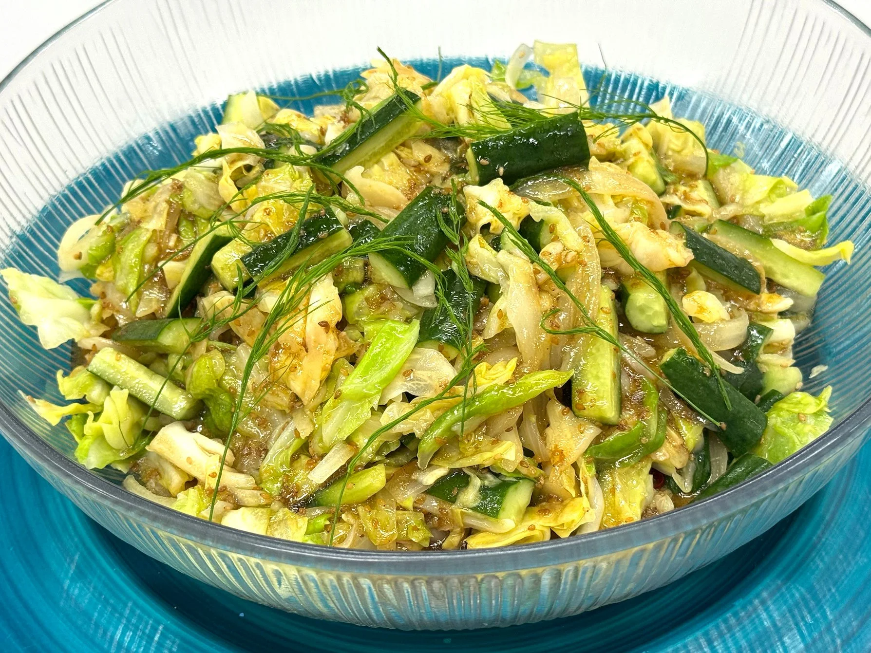 キャベツときゅうりのサラダ