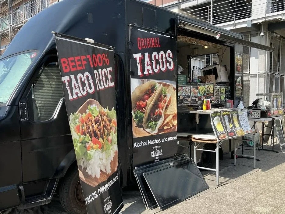 キッチンカー（タコス）