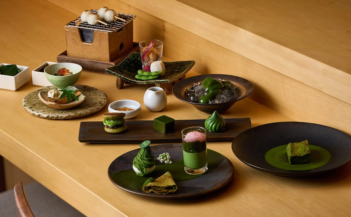 カウンター席のアフタヌーンティー