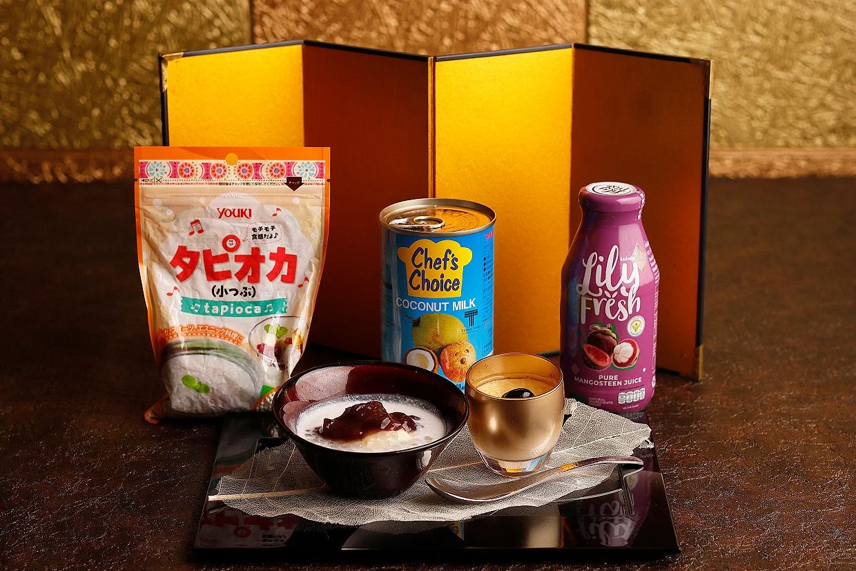 タピオカ、ココナッツミルクなどのアジア食材とデザート