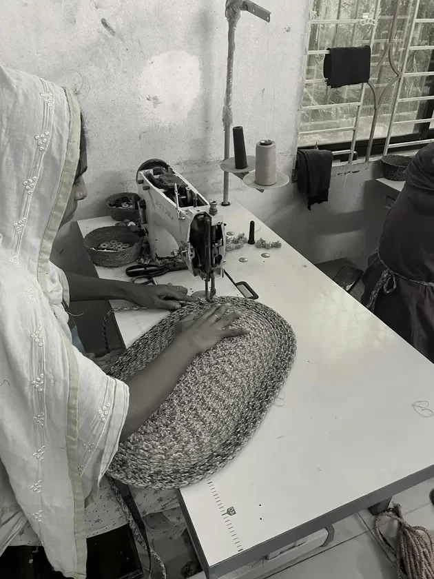 Jhuri Shateの制作風景