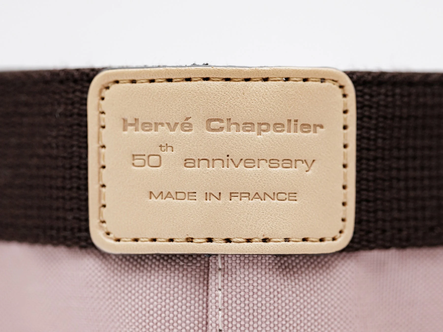 Hervé Chapelier 50周年記念ヌメ革タグ